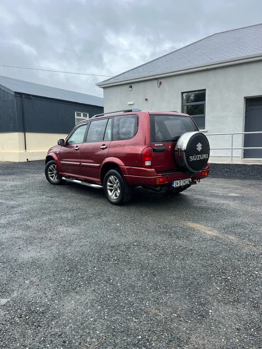 Suzuki xl7 Vitara - Image 3