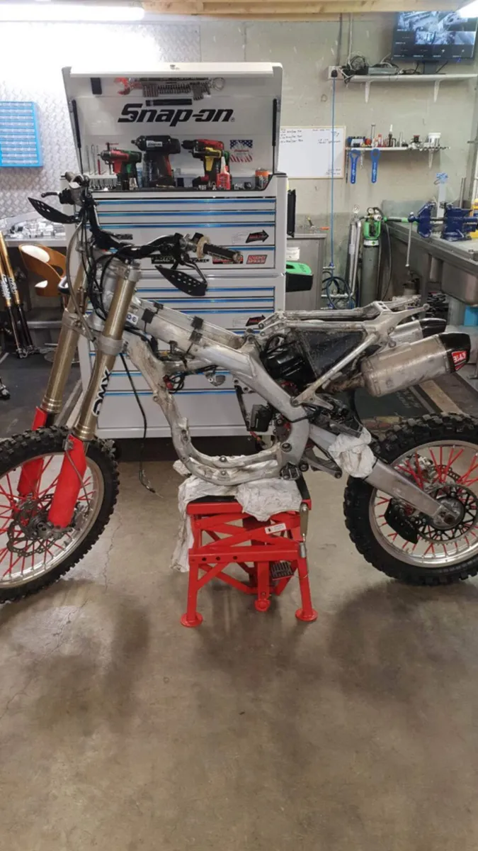 2014 crf 450r - Image 1