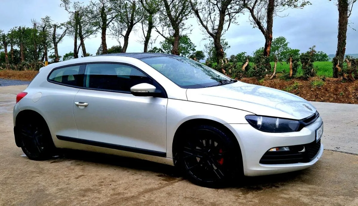 2011 VW Scirocco DSG AUTOMATIC 1.4 TSI pan roof - Image 1