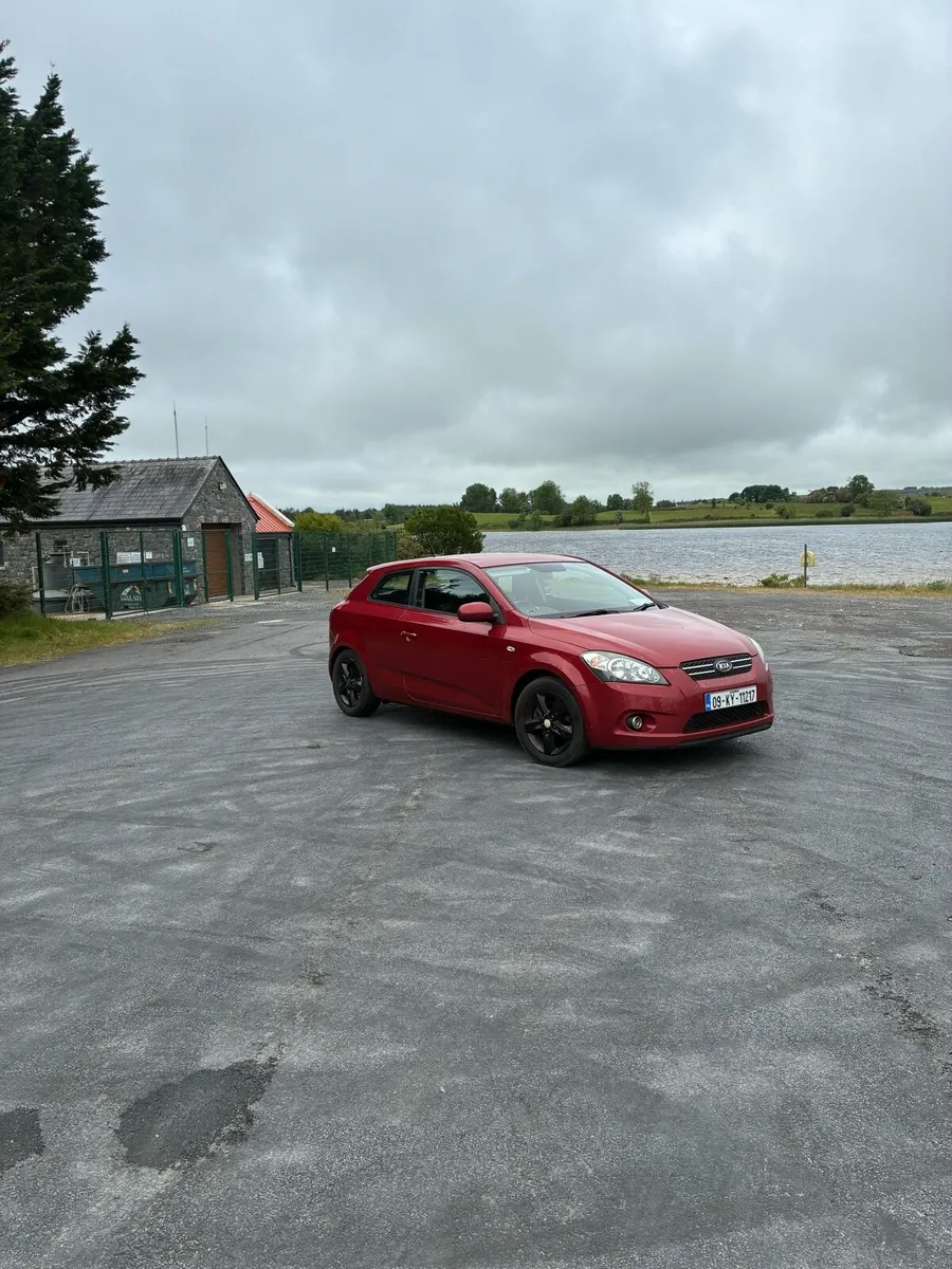 2009 Kia ceed - Image 1
