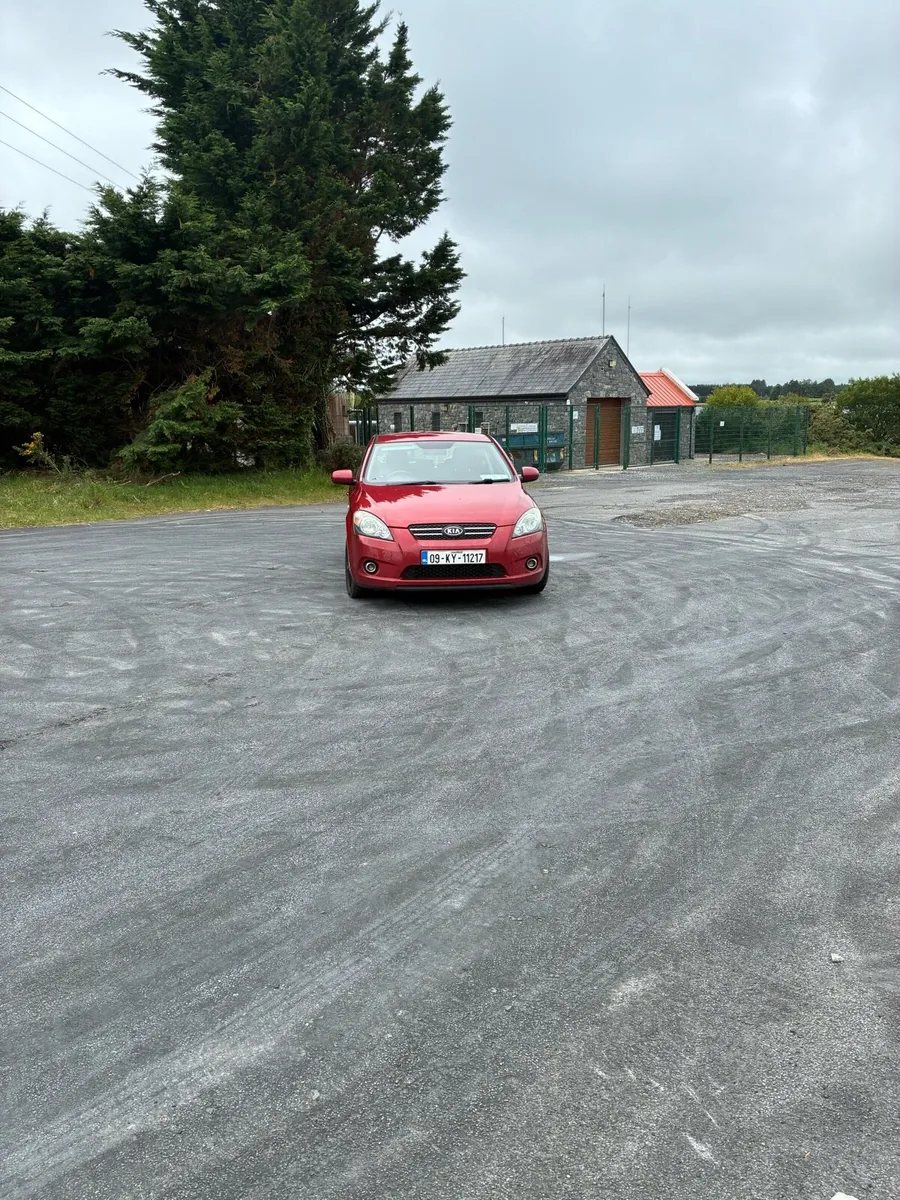 2009 Kia ceed - Image 2