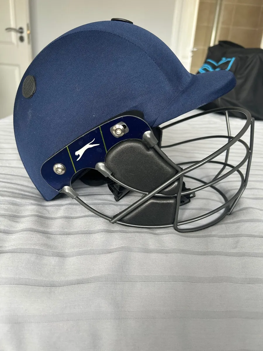Cricket Gear - Image 3