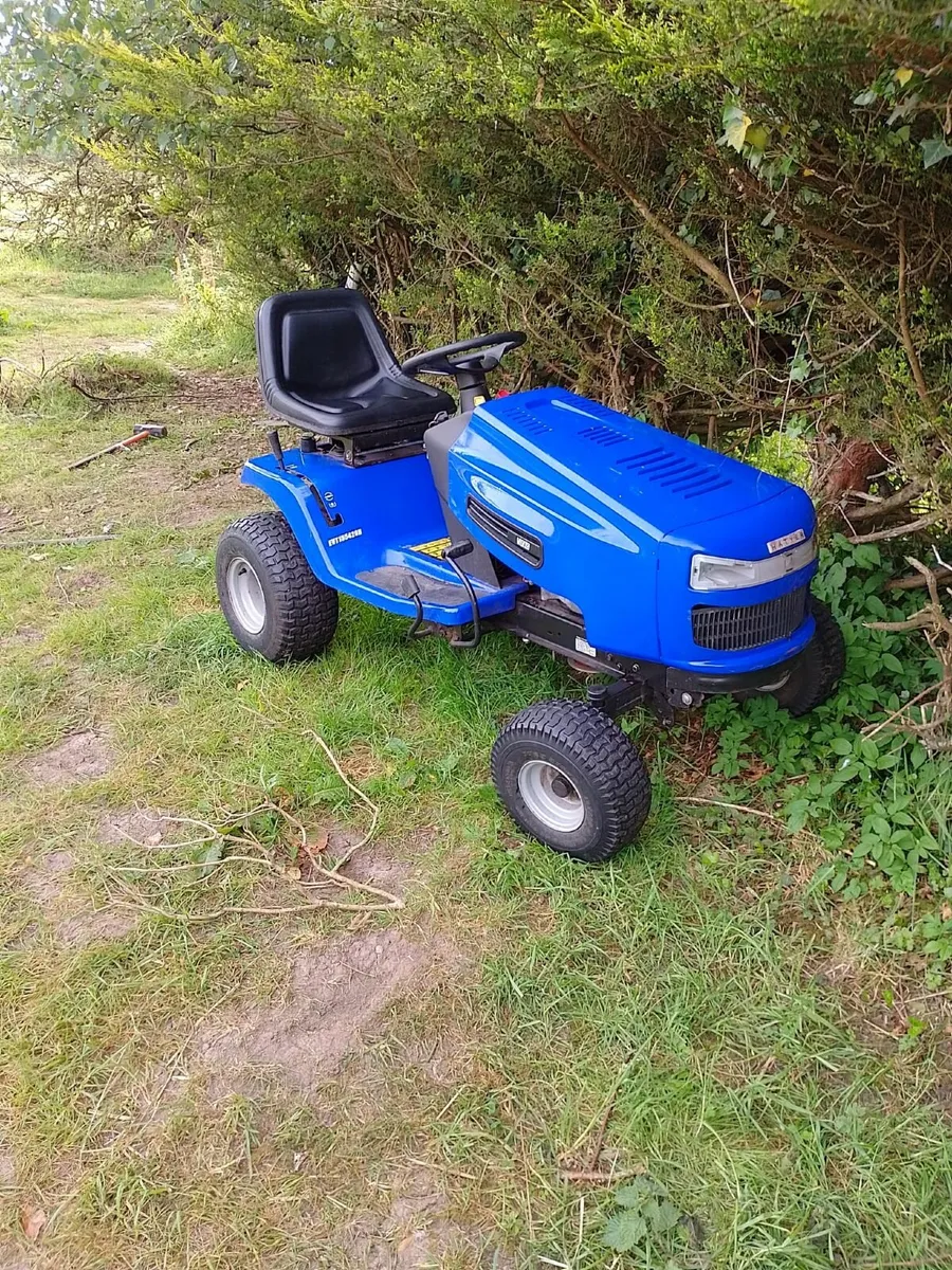Hayter garden tractor 20hp for  sale€950 - Image 2