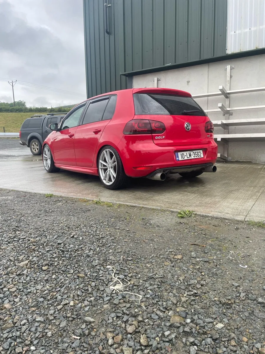 Car - Image 4