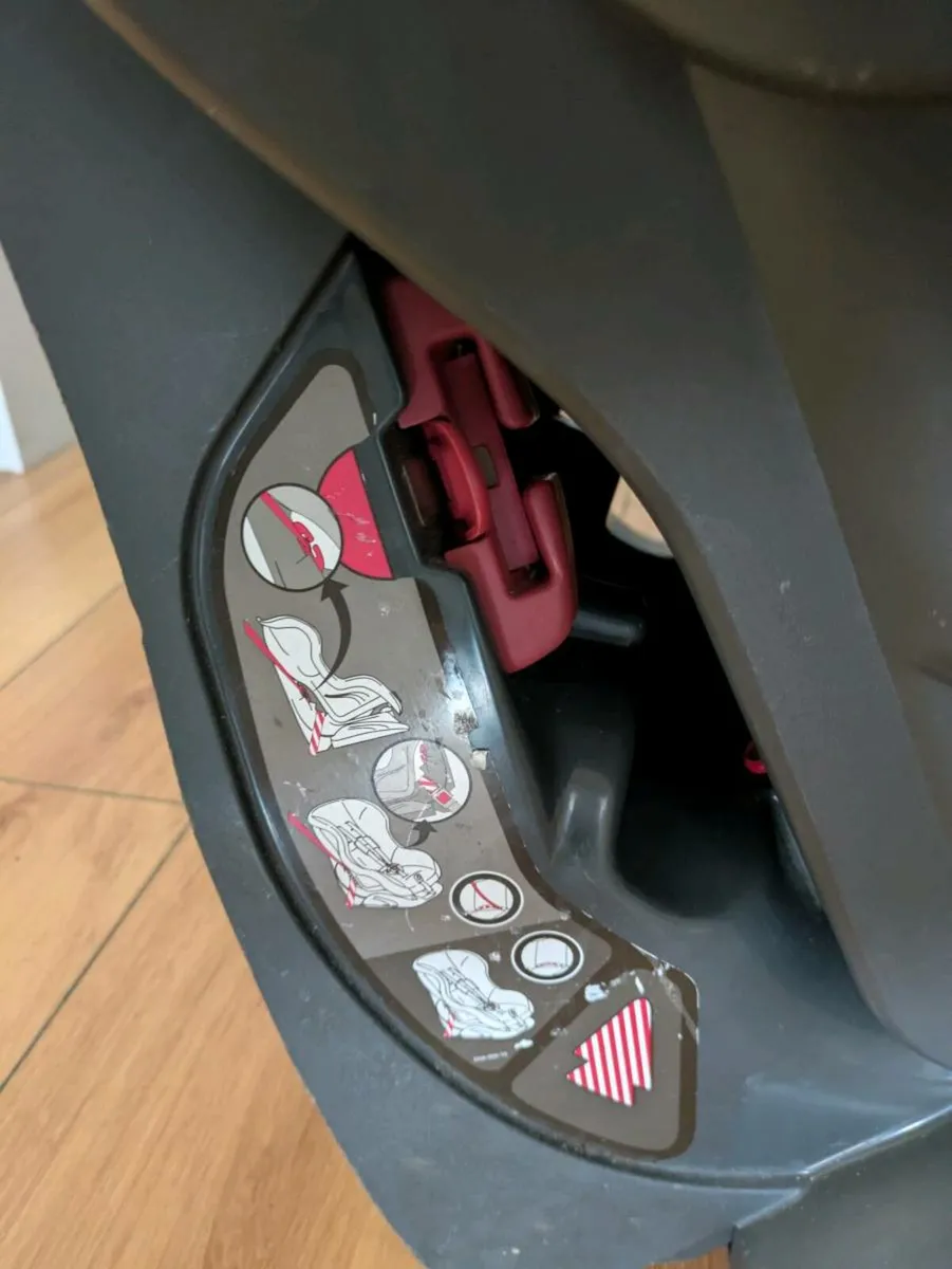 Car seat - Image 3