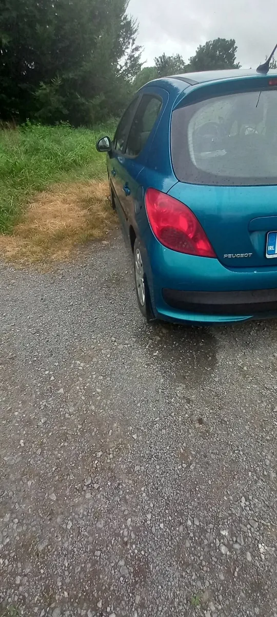 Peugeot 207 2008 - Image 1