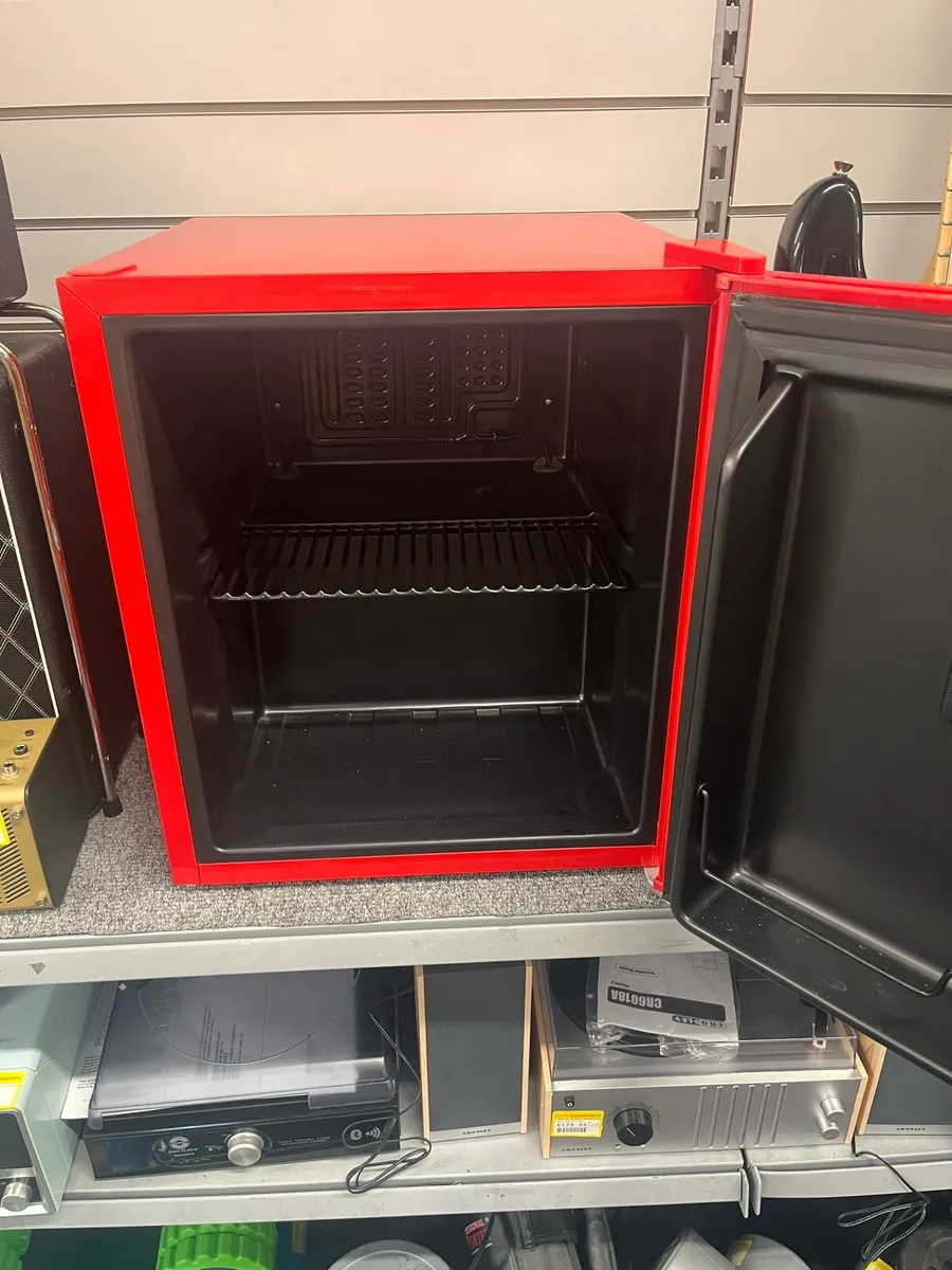 Husky Coke Fridge - Image 2