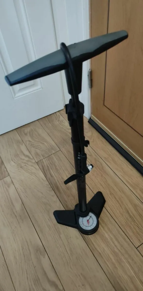 E-Scooter/ Scooty - Image 1