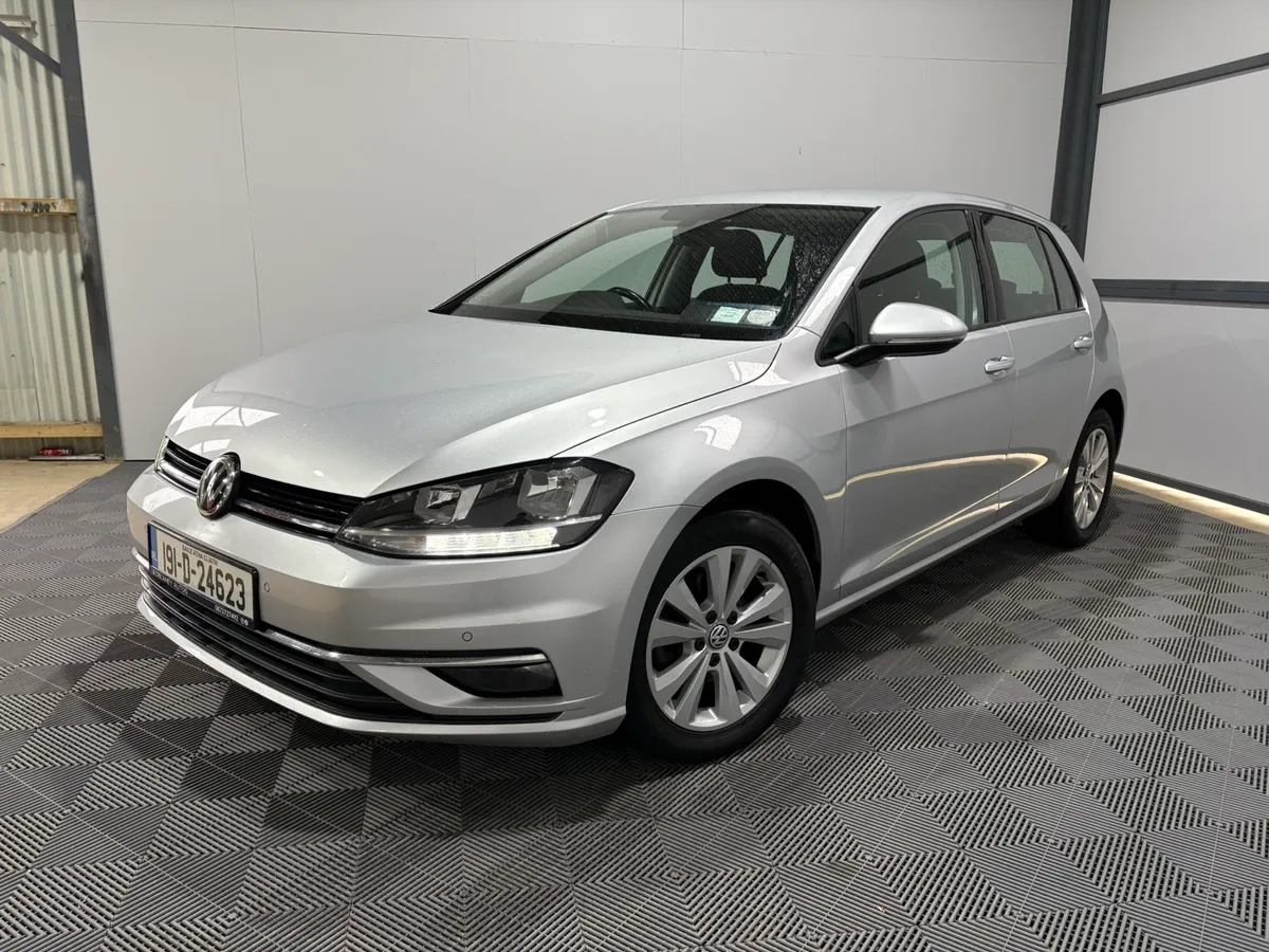 19 Volkswagen Golf Comfortline 1.6 TDI NCT 03/27 - Image 4