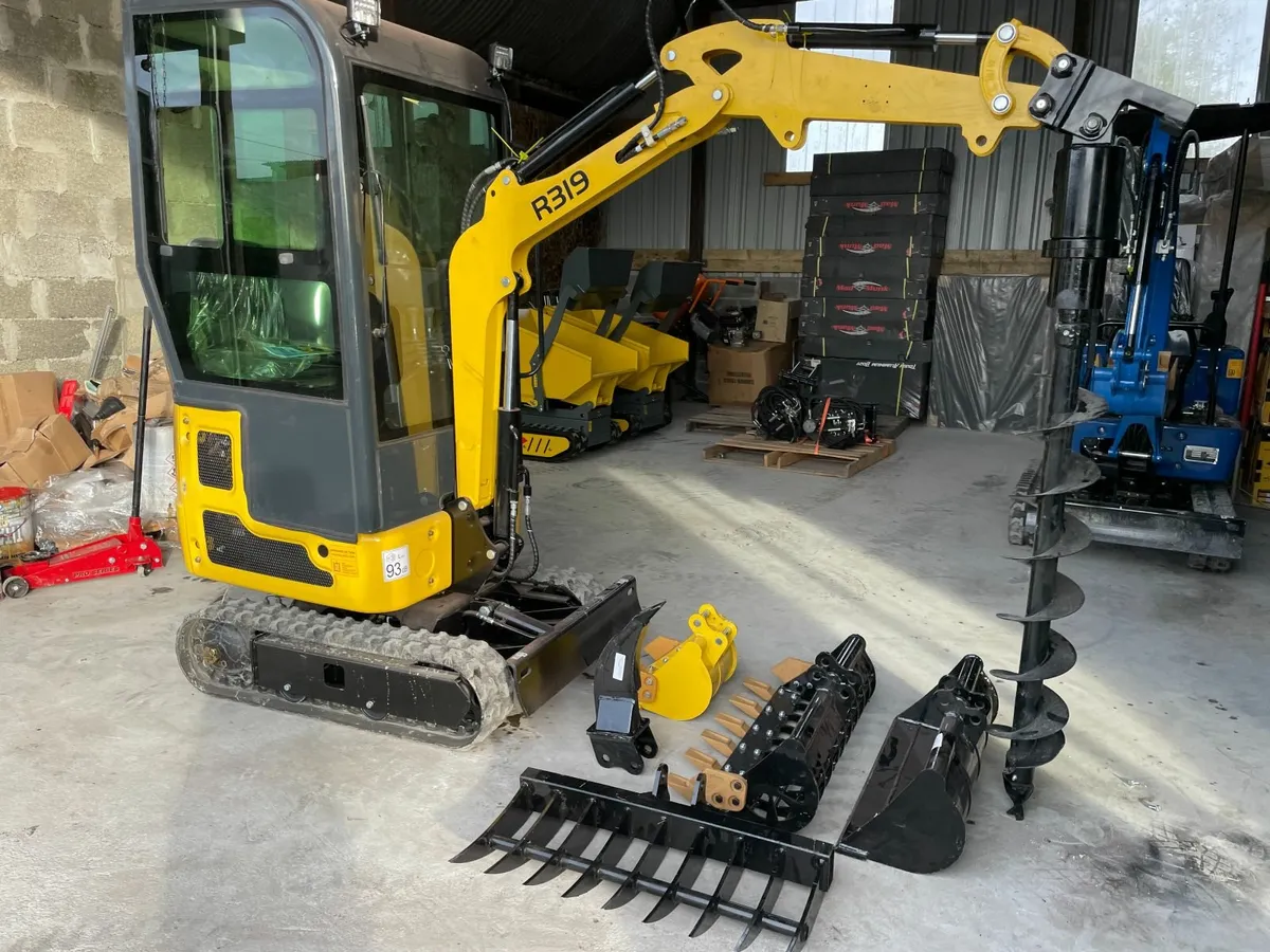 Special Offer Fully.. Cabbed Micro Digger Package. - Image 1