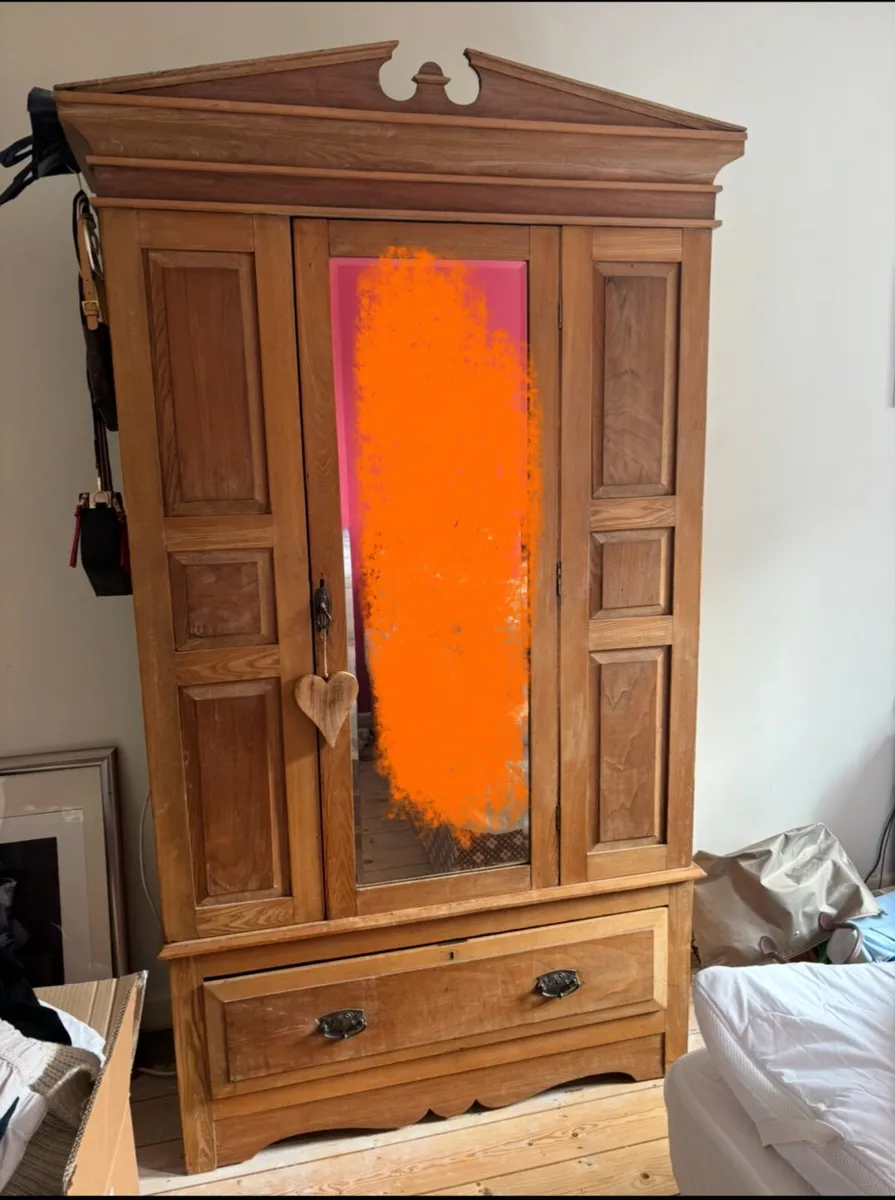 Wardrobe - Image 2