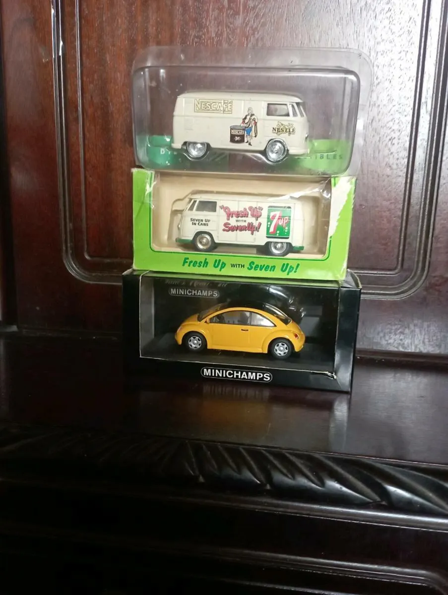 V W COLLECTION  DIE-CAST MODLES ,€25 EACH - Image 1