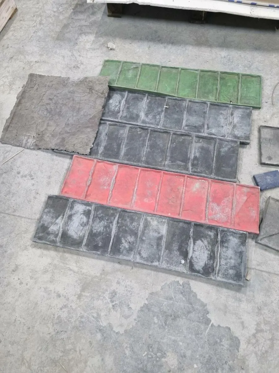 Imprinted concrete brick border mats - Image 2