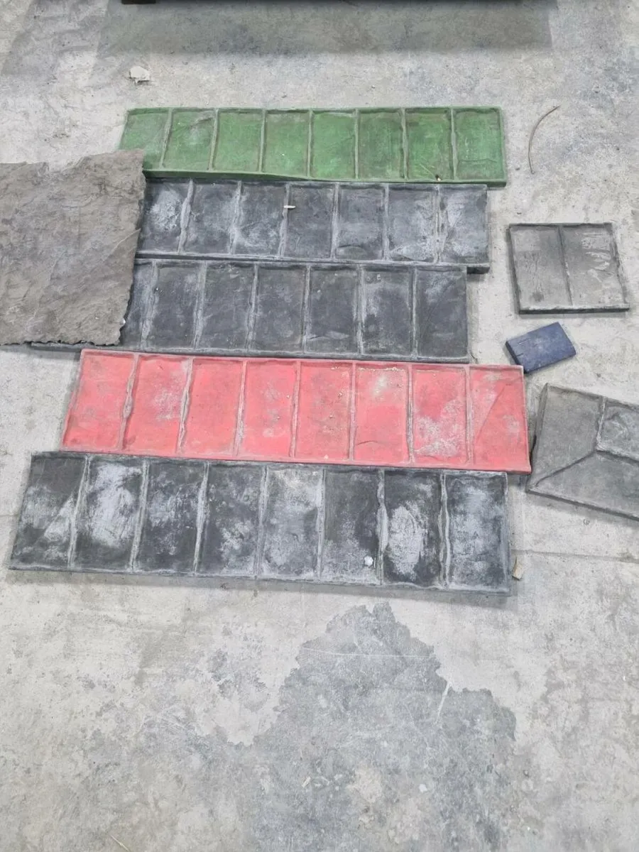 Imprinted concrete brick border mats - Image 4