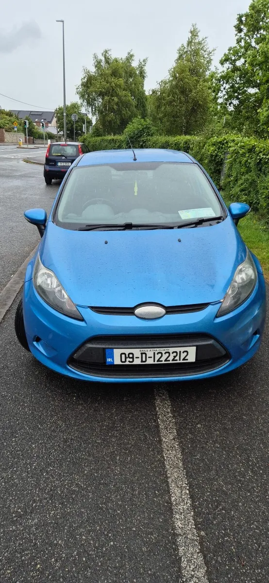 Ford Fiesta 2009 - Image 2