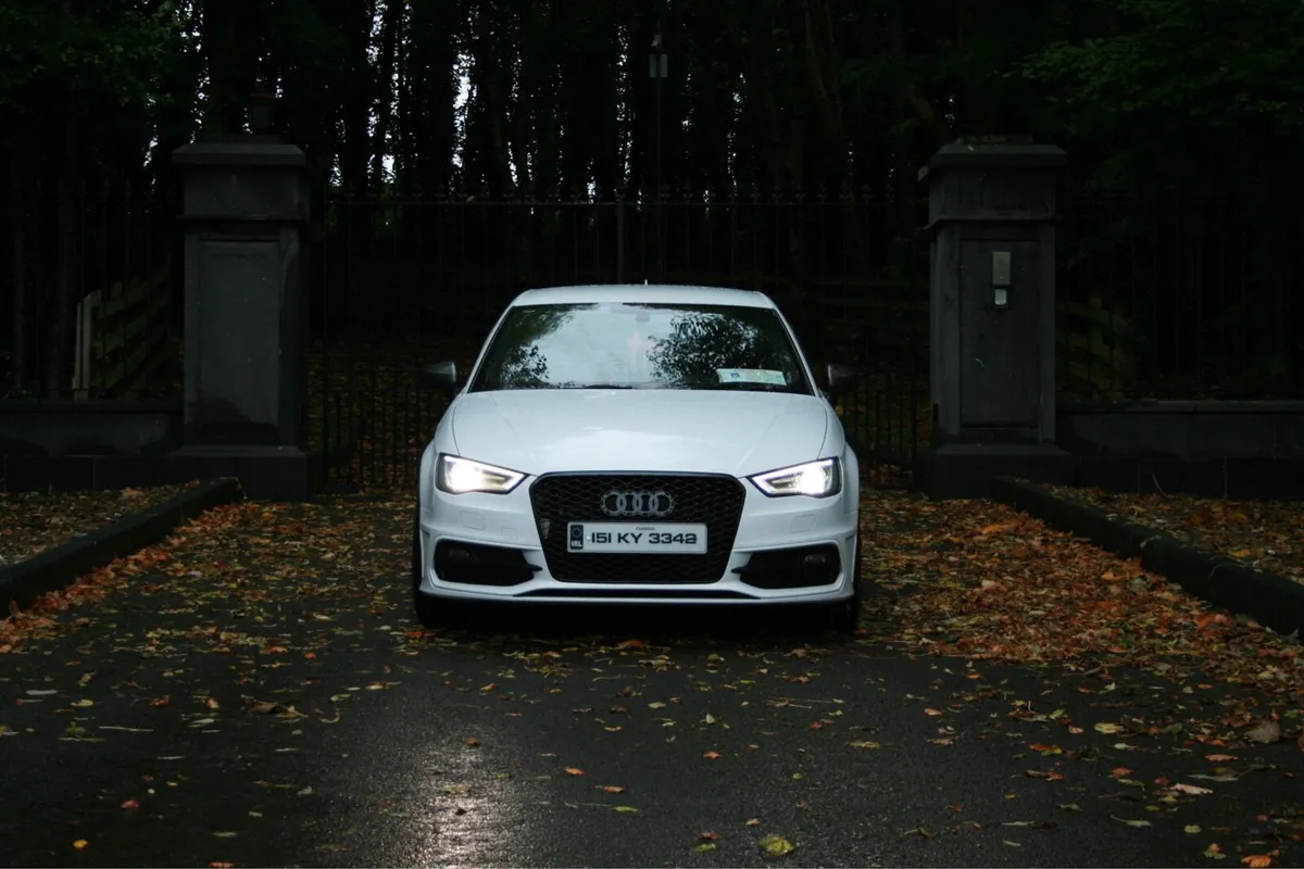 Audi A3 S-Line Sportback - Image 2