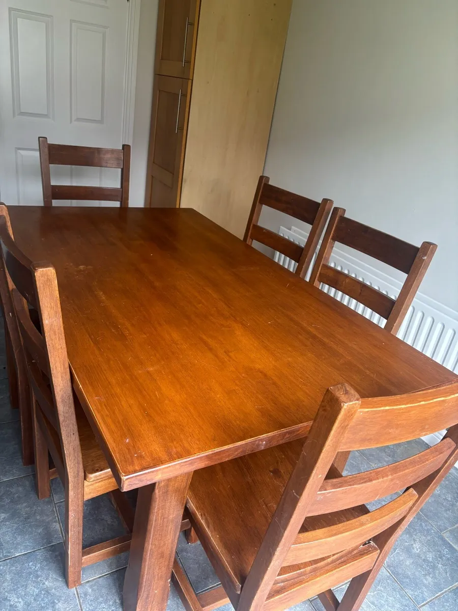 Table and 6 chairs - Image 4