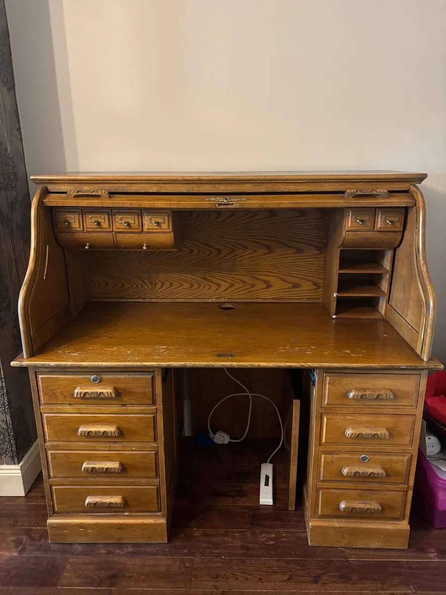 Antique style writing desk - Image 2