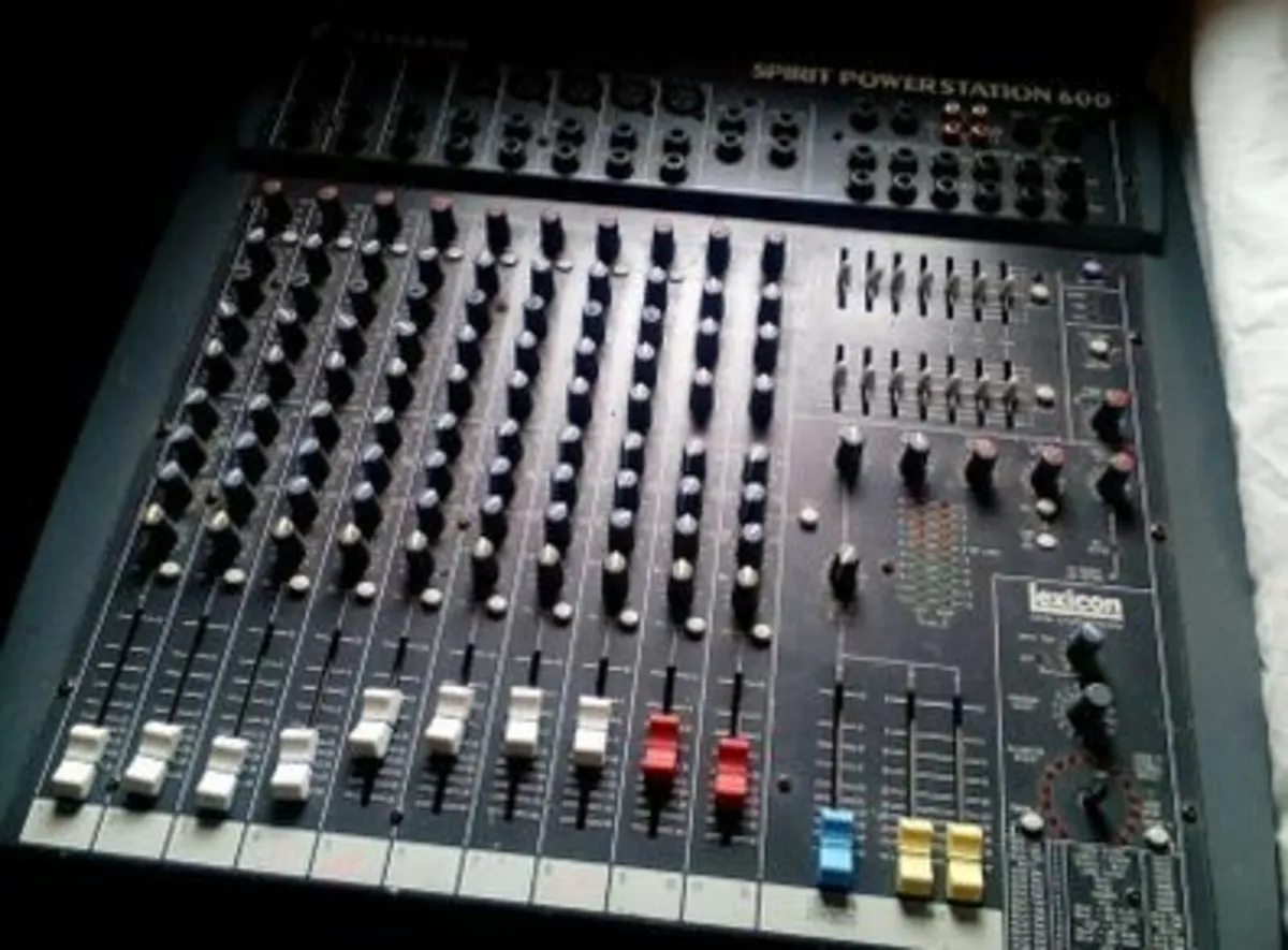 soundcraft powerstation 600 - Image 1