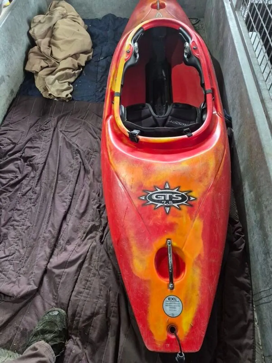 Dagger Kayak - Image 1
