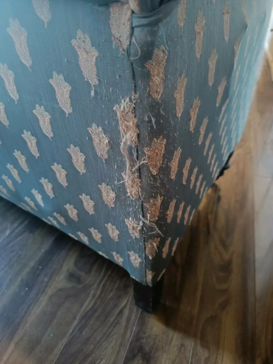 Sofa - Image 3