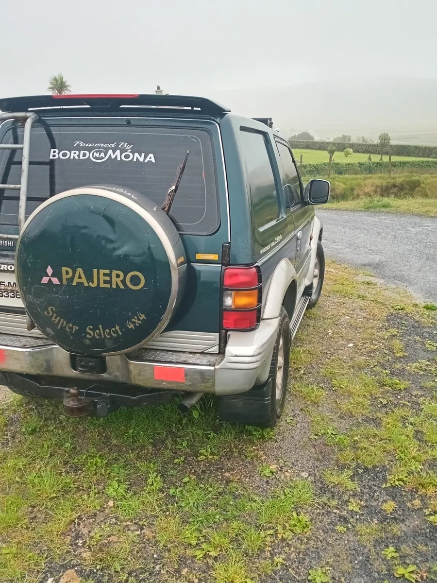 Mitsubishi pajero - Image 1