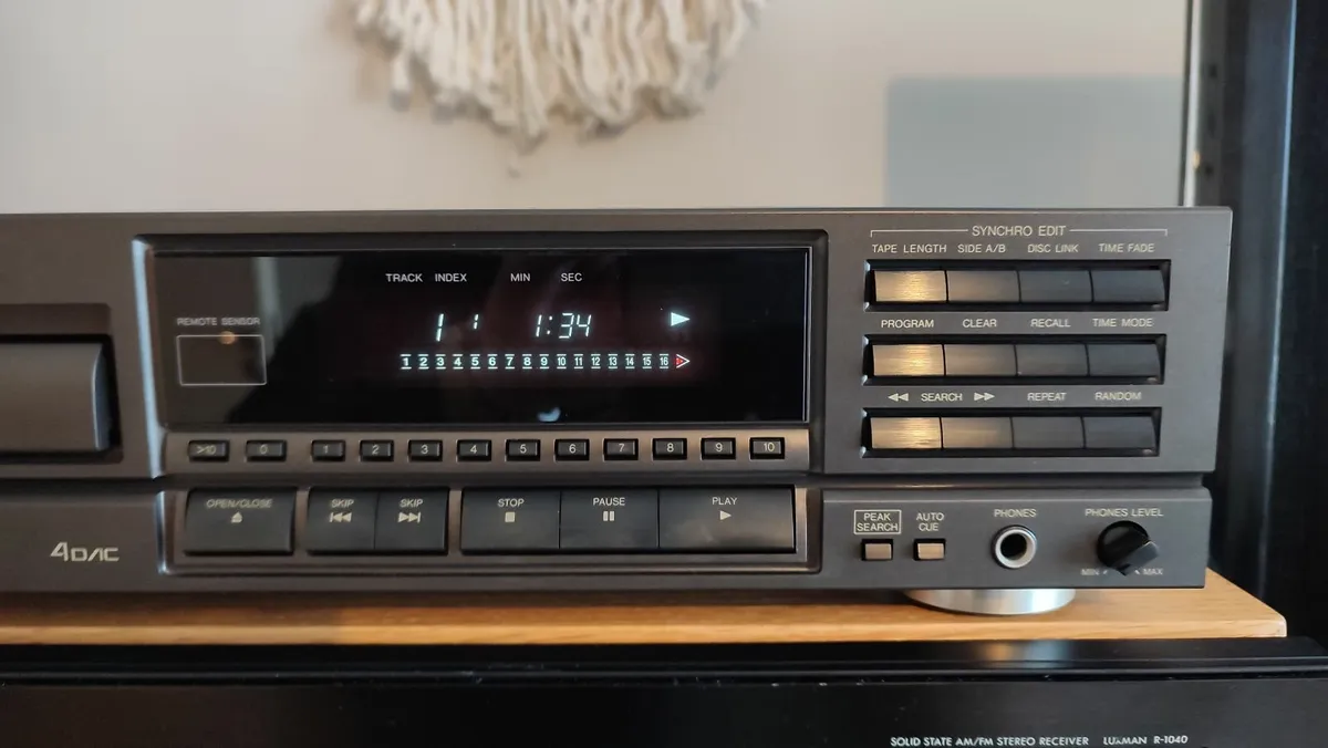 TECHNICS SL-PG420A, CD Player.Cleaned.Perfect Cond - Image 3