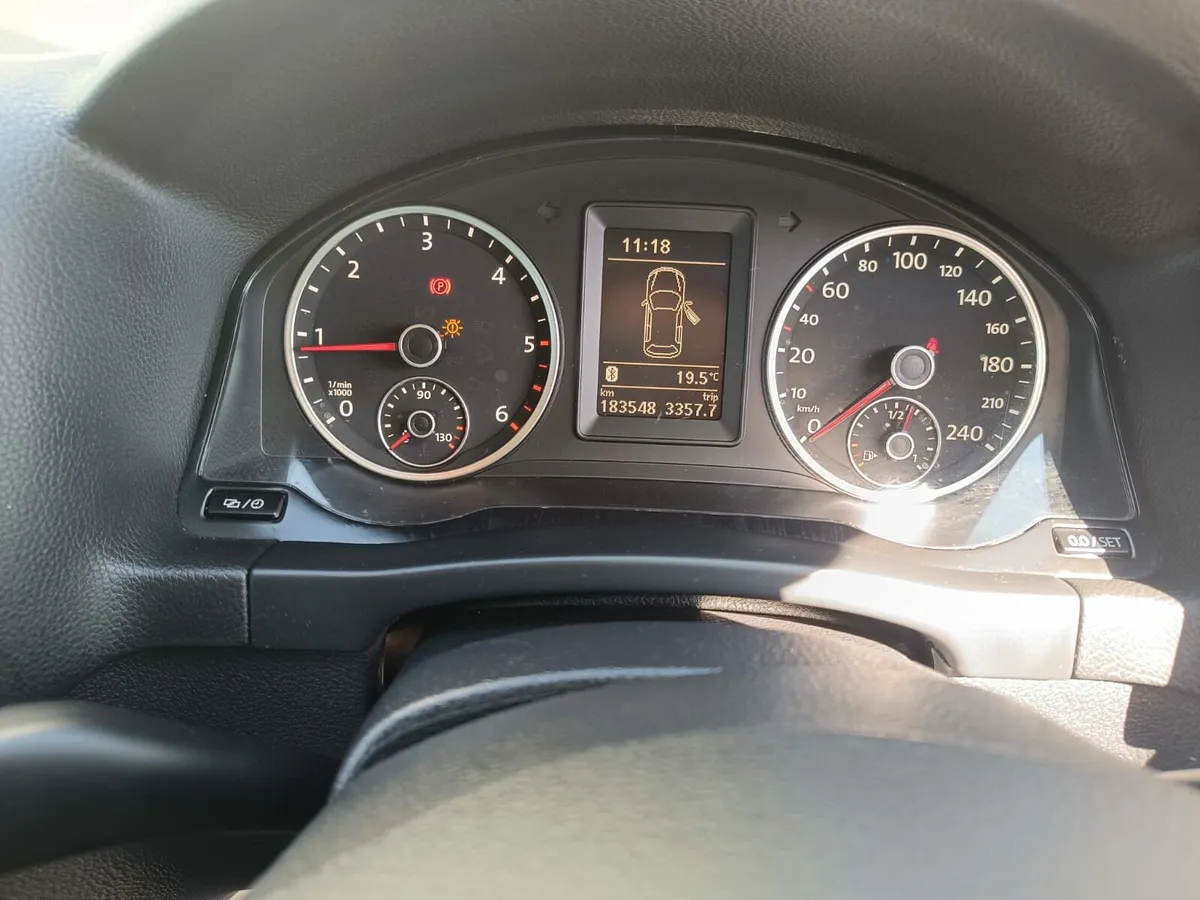 Volkswagen Tiguan  2014 , 2.0 TDI 110 BHP - Image 4