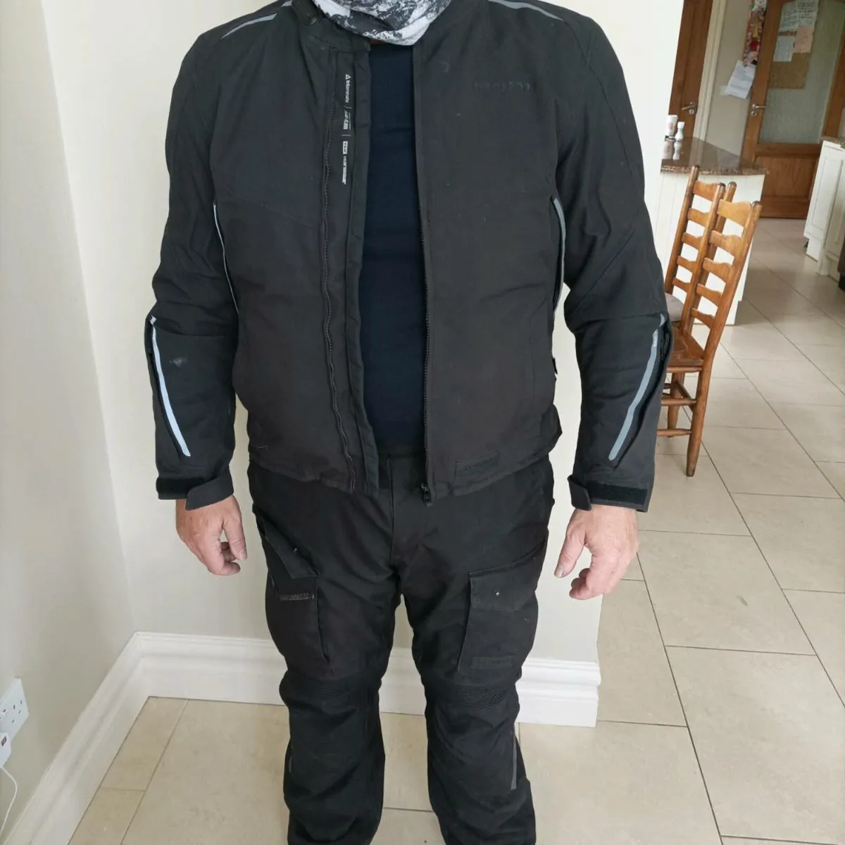 Helmet, jacket, trousers, motorbike - Image 1