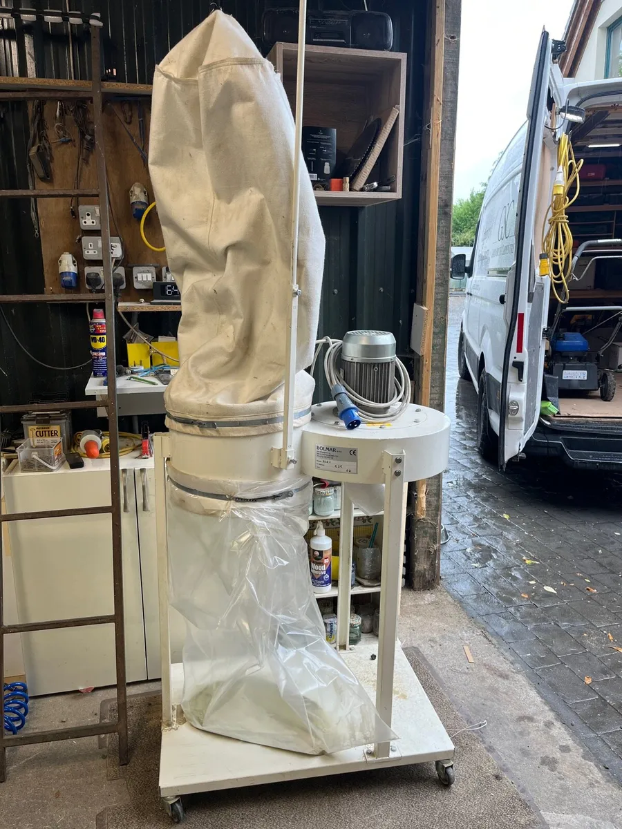 Dust extractor - Image 2