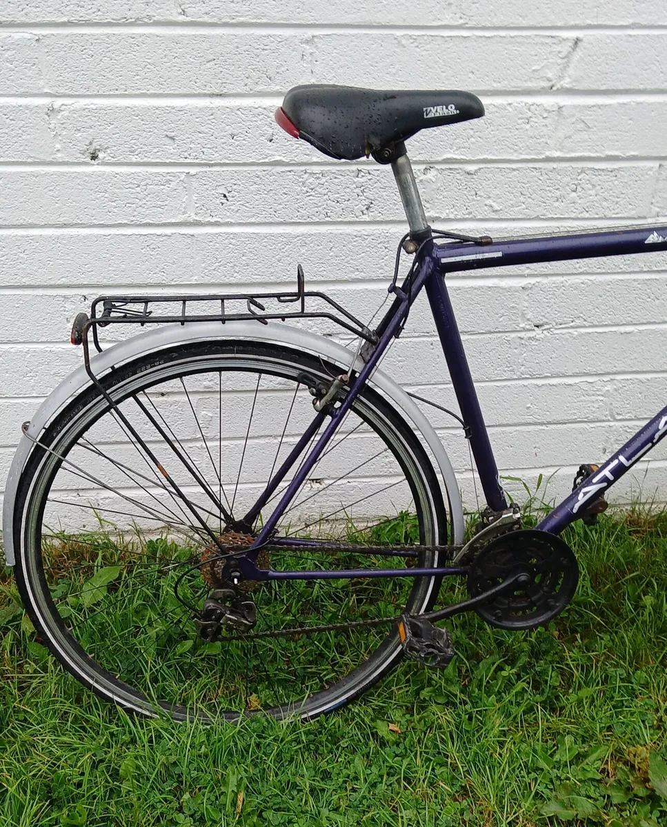 Atlanta road bike - Image 4