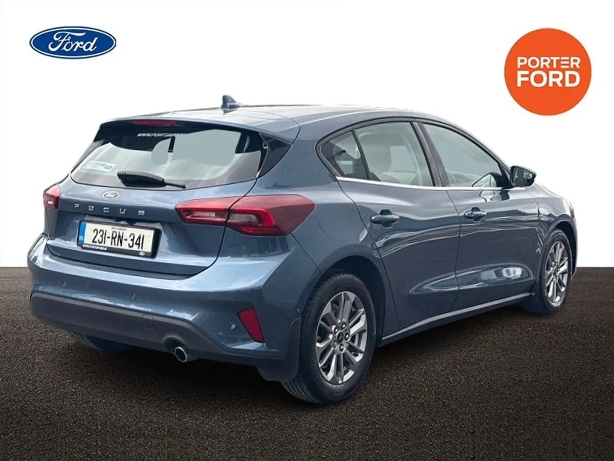 Ford Focus  auto  1.5 Tdci 120PS Titanium Auto - Image 3