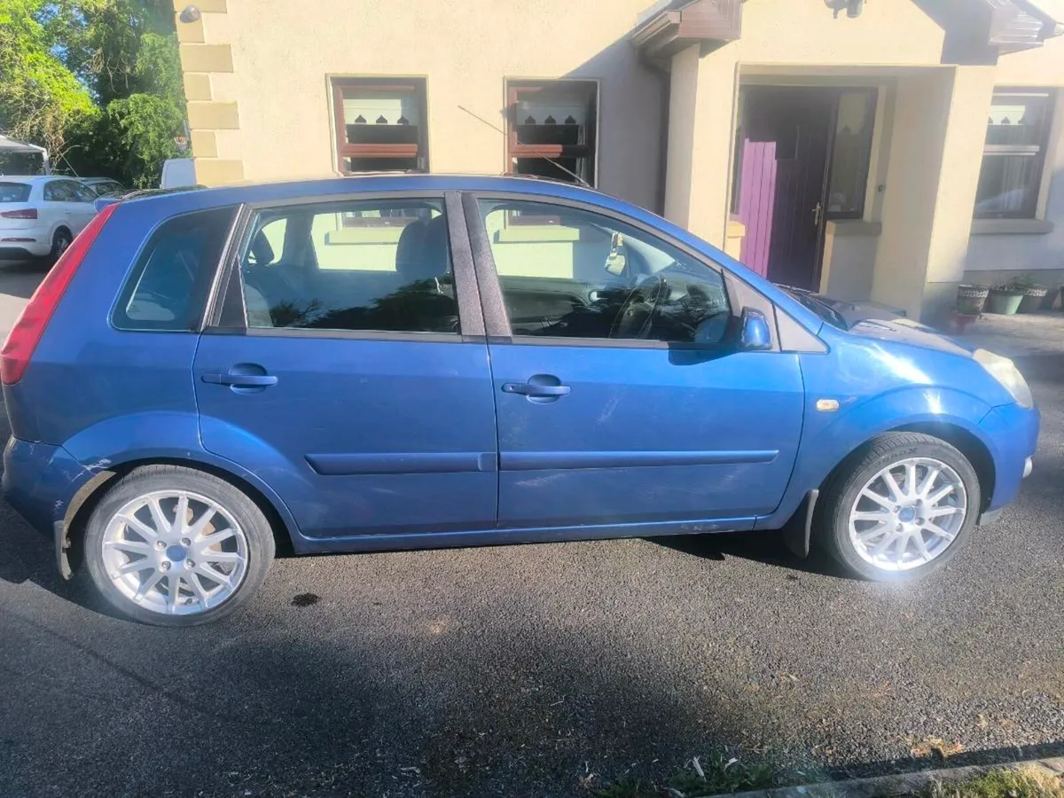 08 Ford Fiesta 1.25 zetec. Low kilometres - Image 4