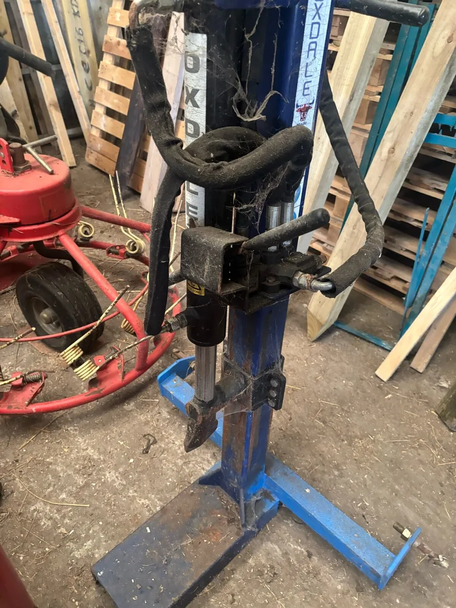Log splitter - Image 3