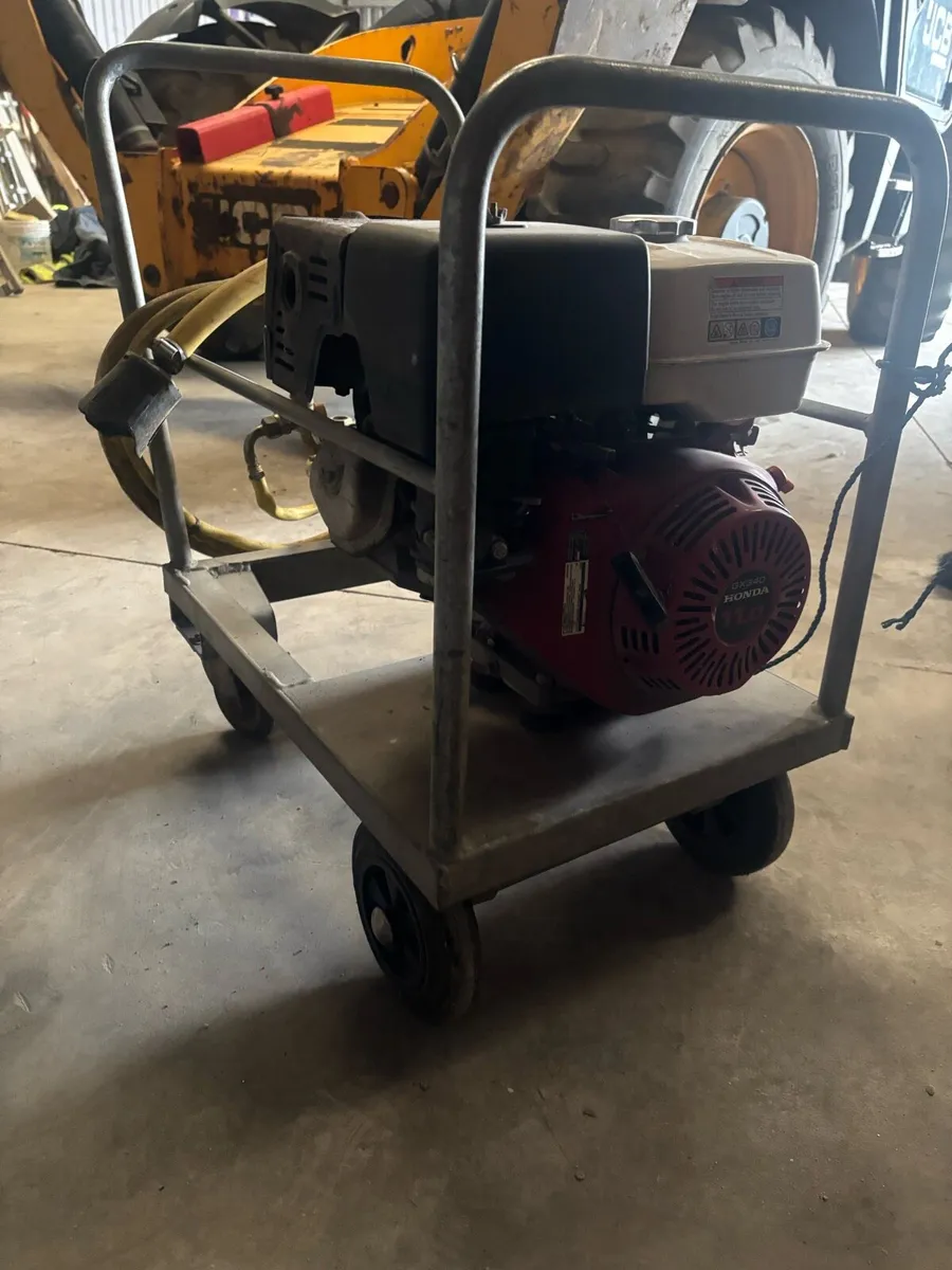 Honda Powerwasher - Image 2
