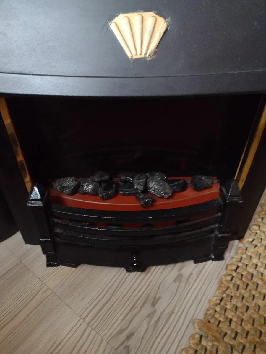 Working Dimplex electric insert heater - Image 1