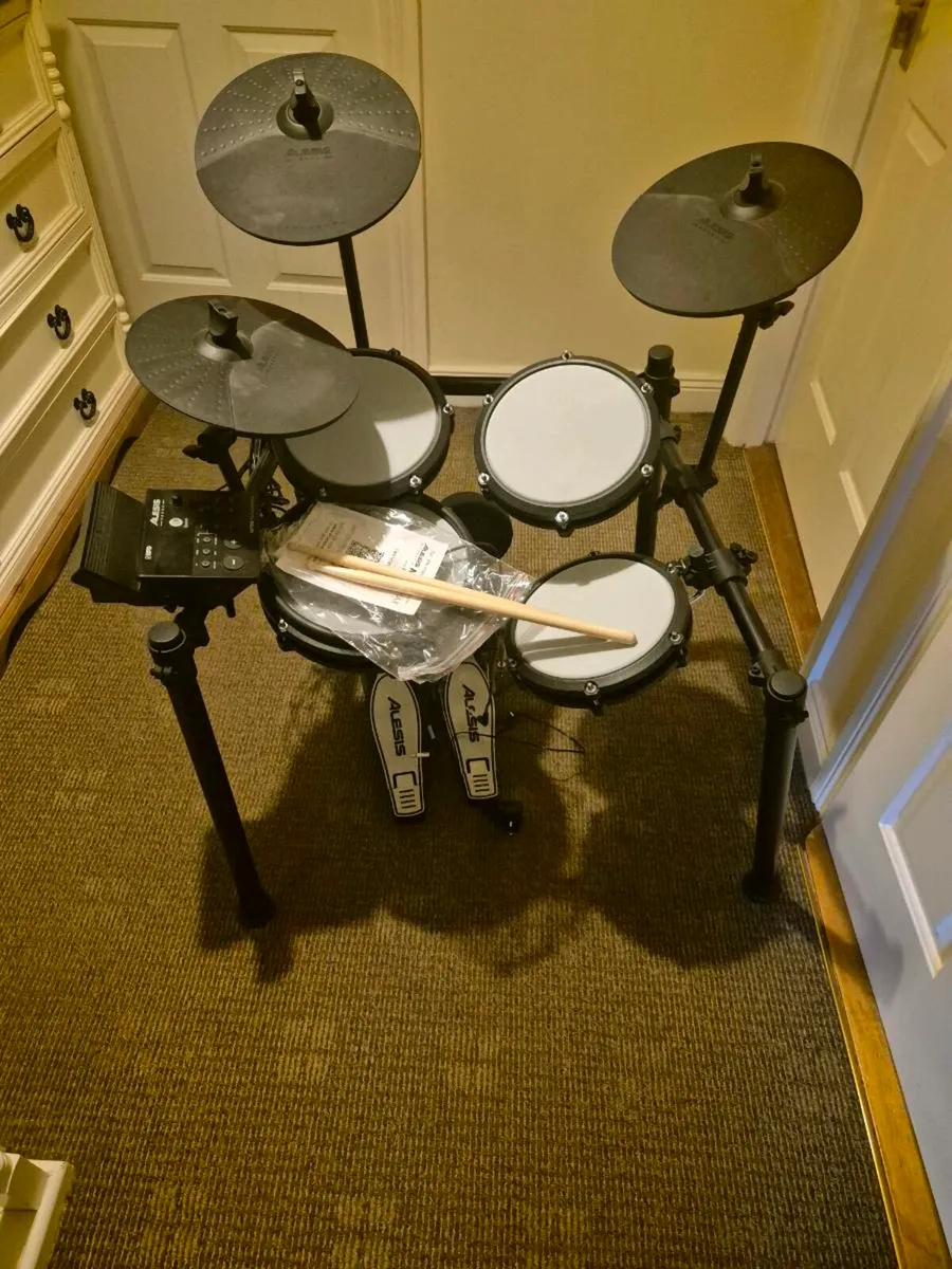 Alesis Nitro Max Drum E-Kit - Image 3