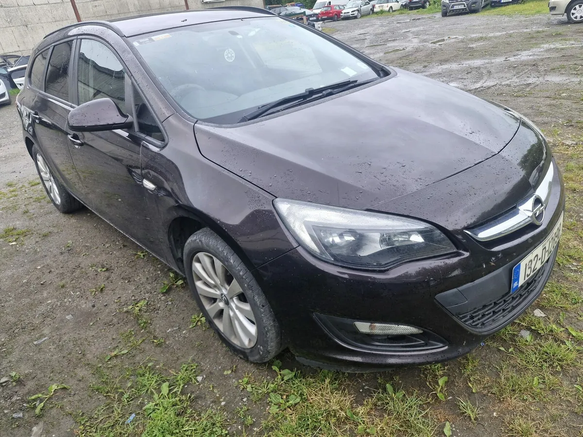 2013 opel astra 1.7d parts - Image 1