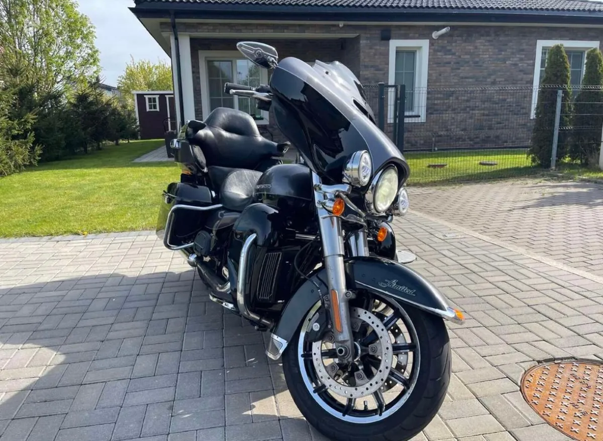 Harley Davidson ultra glide  🖤 - Image 2