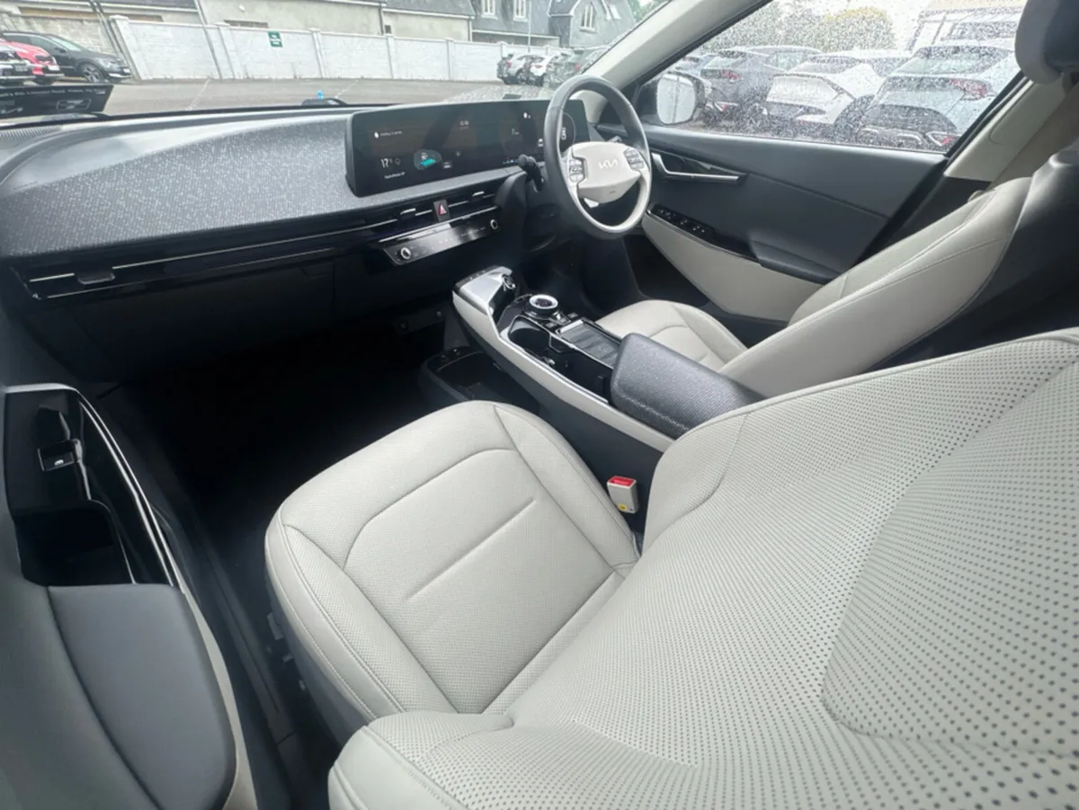 Kia EV6 5DR AUTO EV EARTH - Image 4