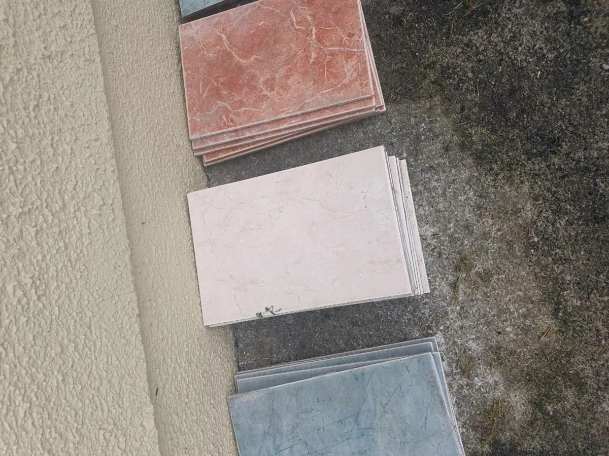 Wall and floor tiles - Image 3