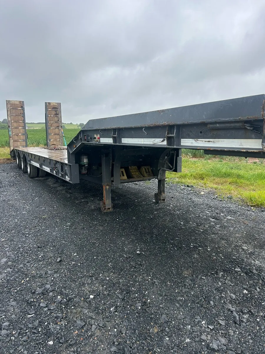 Lowloader - Image 1