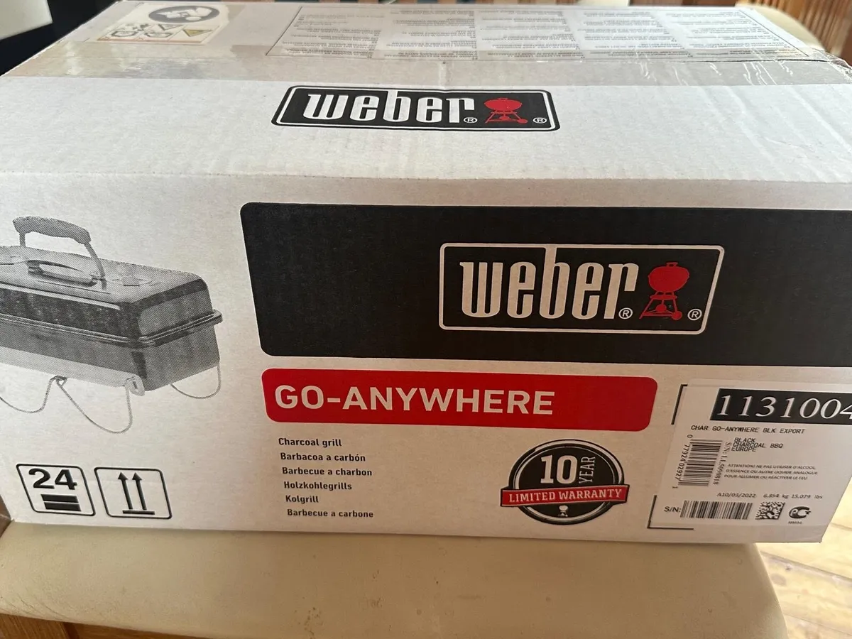 Weber Portable BBQ. - Image 3