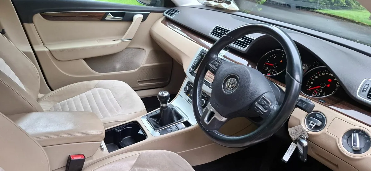 11 VW Passat,  HiGHLINE, , New NCT 5/26 - Image 2