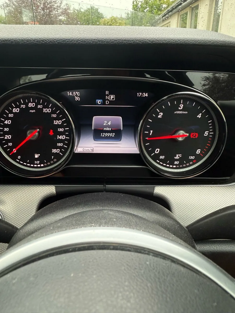 Mercedes Benz E Class - Image 2