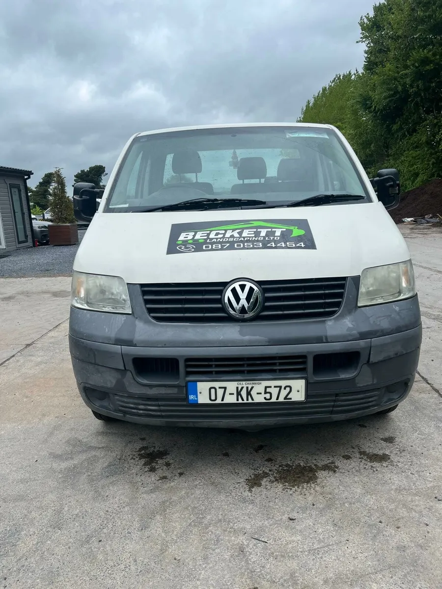 07 Volkswagen transporter - Image 2