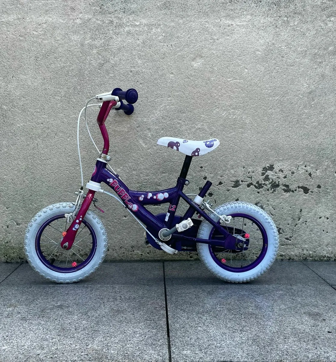 Girls bicycle - Image 4