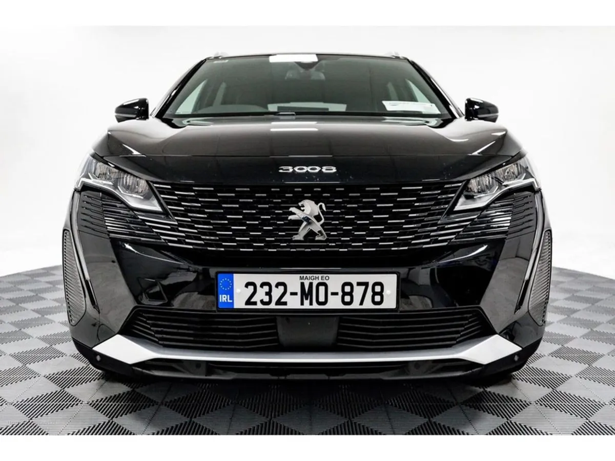 Peugeot 3008 Allure 1.5 Diesel Auto 130HP - Image 2