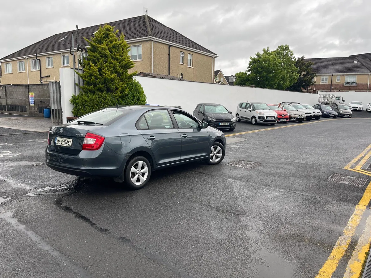 Skoda Rapid 2014 1.6 Diesel Automatic - Image 3