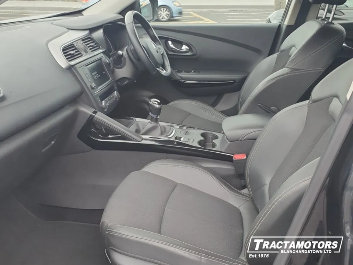 Renault Captur Signature 1.5 DCI 90 20 4DR - Image 4